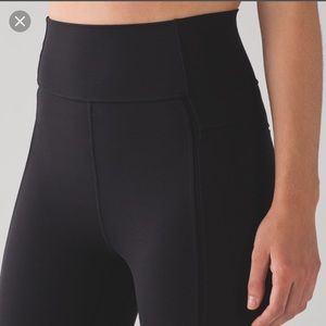 Lululemon Simply Bare Pant in Black - Size 4